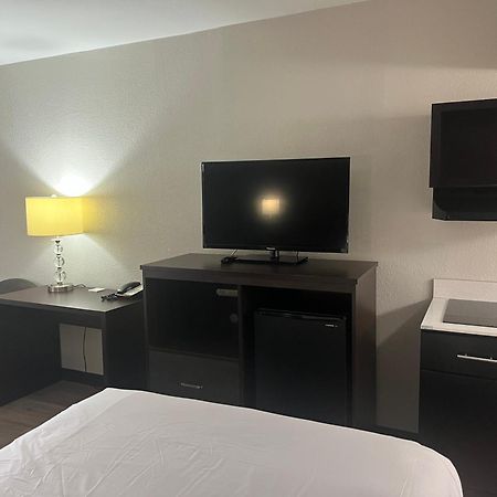 Motel 6 Charlotte, Nc - Airport South Buitenkant foto