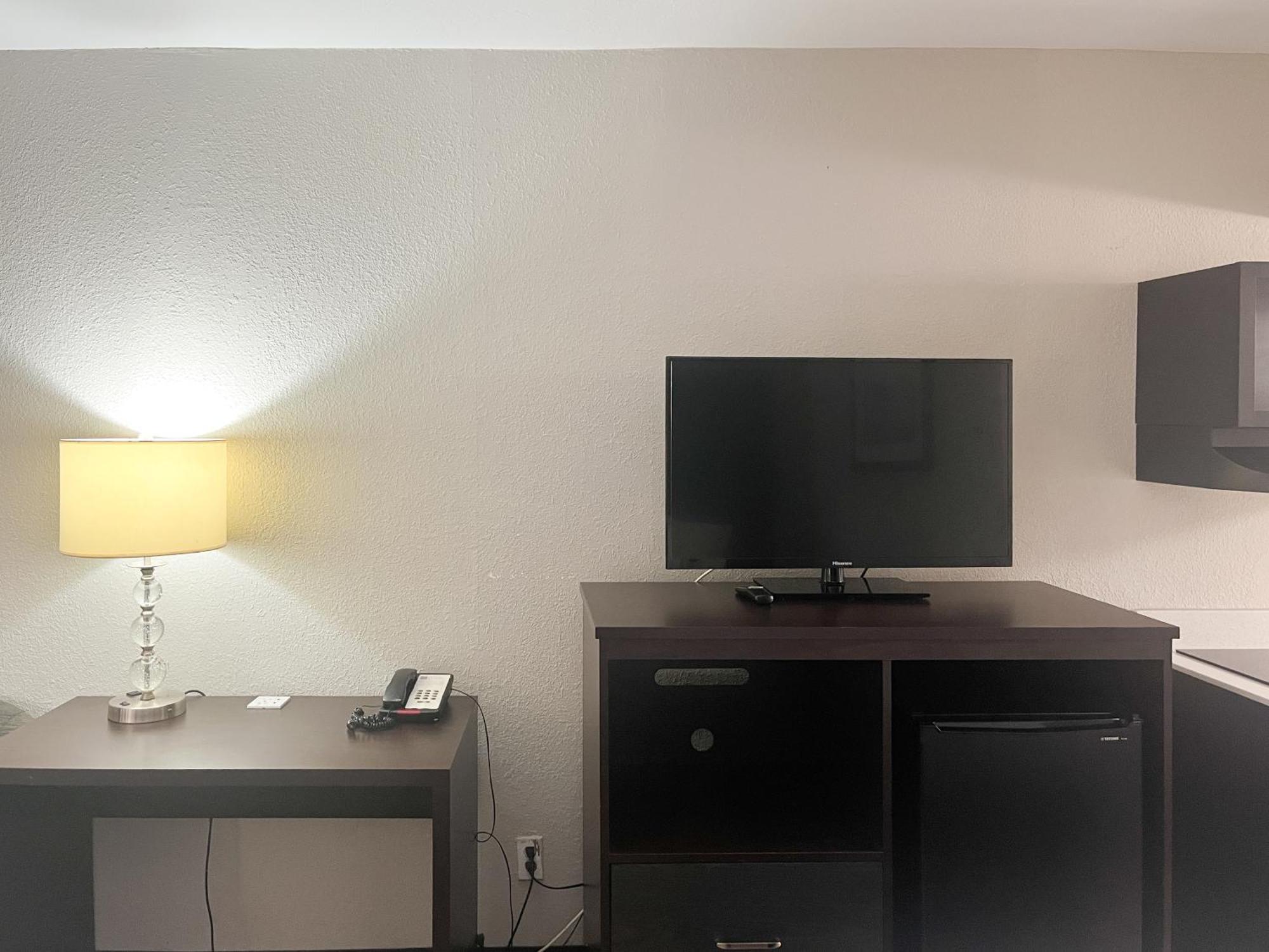 Motel 6 Charlotte, Nc - Airport South Buitenkant foto
