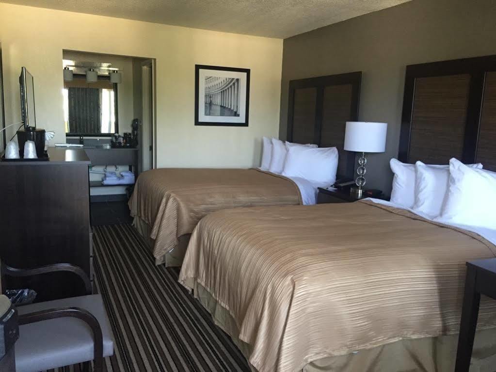 Motel 6 Charlotte, Nc - Airport South Buitenkant foto